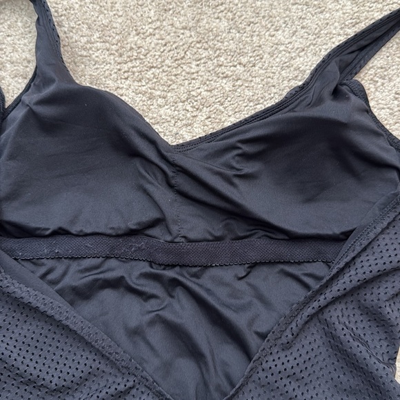 Andie V Neck Classic Black Scoop Back One Piece Swimsuit Size XL - Picture 5 of 8